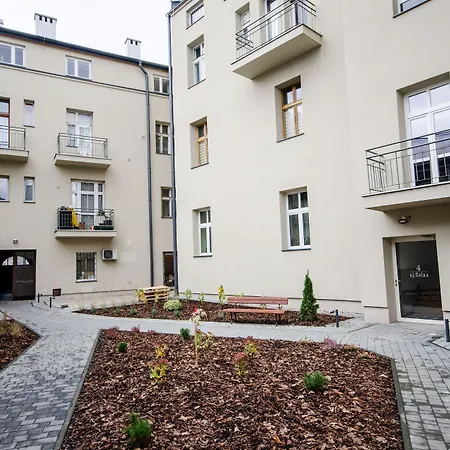 Old Town Vistula Premium