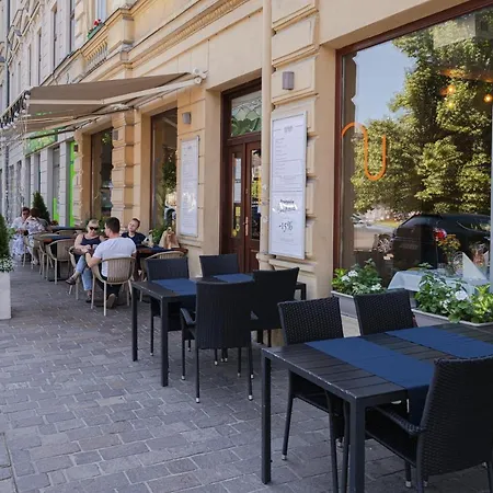 Old Town Vistula Premium Aparthotel 3*