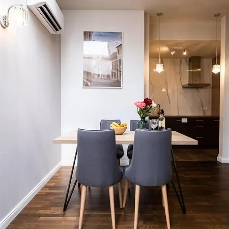 Aparthotel Old Town Vistula Premium Krakow